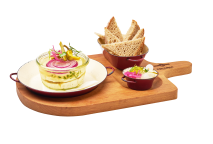 Marinated spicy Camembert with bread